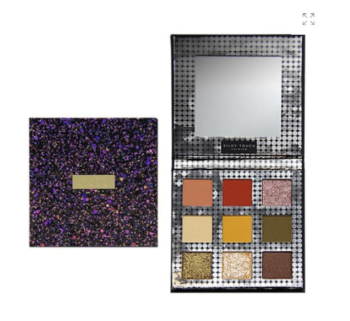 eyeshadow palette