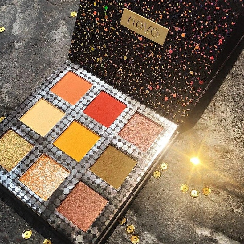 eyeshadow palette